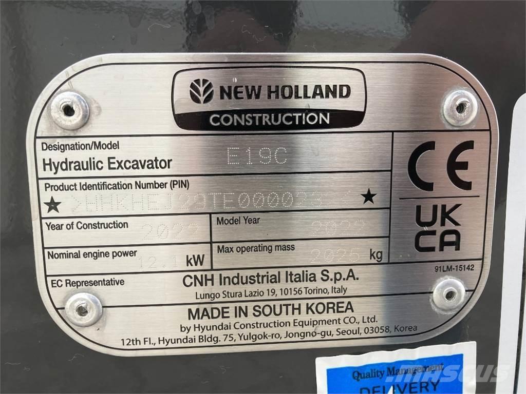 New Holland E 19C Minigravemaskiner