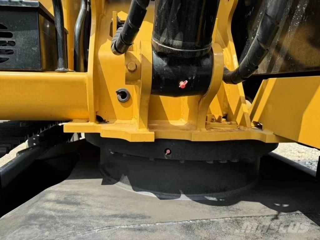 CAT 307E2 Gravemaskiner på larvebånd