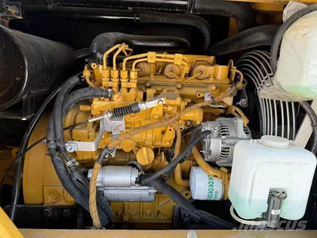 CAT 307E2 Gravemaskiner på larvebånd