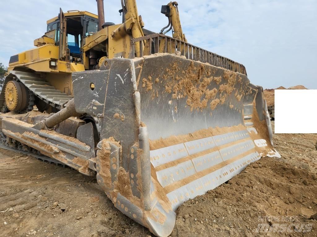 CAT D11N Bulldozer på larvebånd