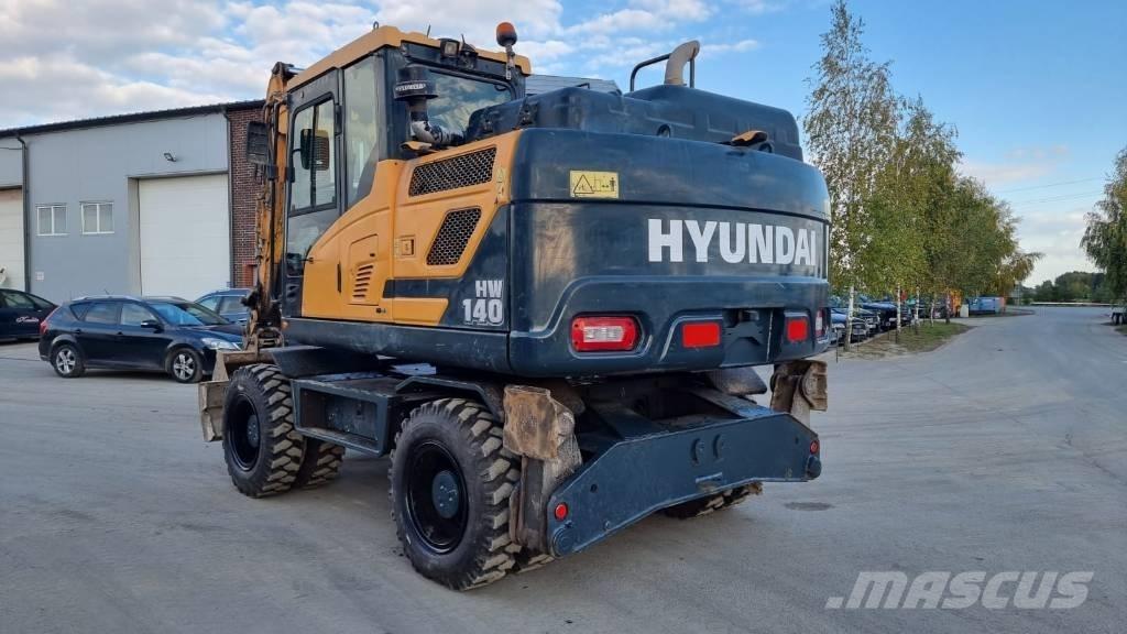 Hyundai HW 140 Gravemaskiner på hjul