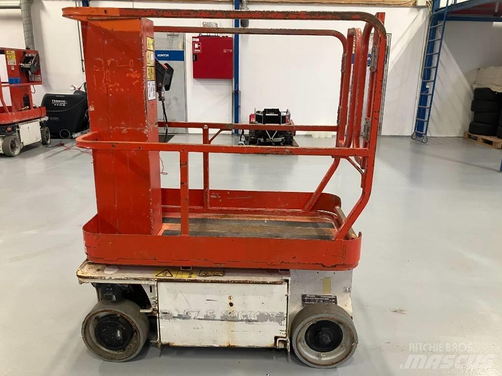 JLG 1230 ES Søjlelifte