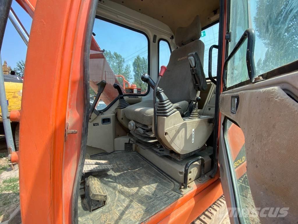 Doosan DH80 Gravemaskiner på larvebånd