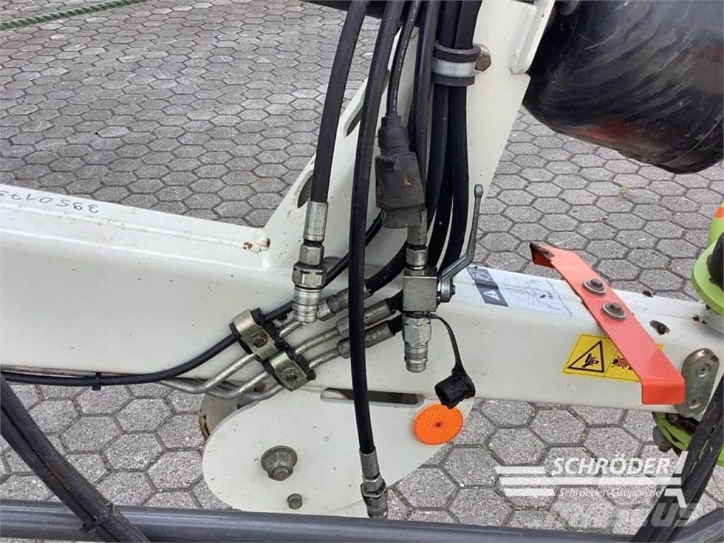 CLAAS LINER 2800 Hømaskiner
