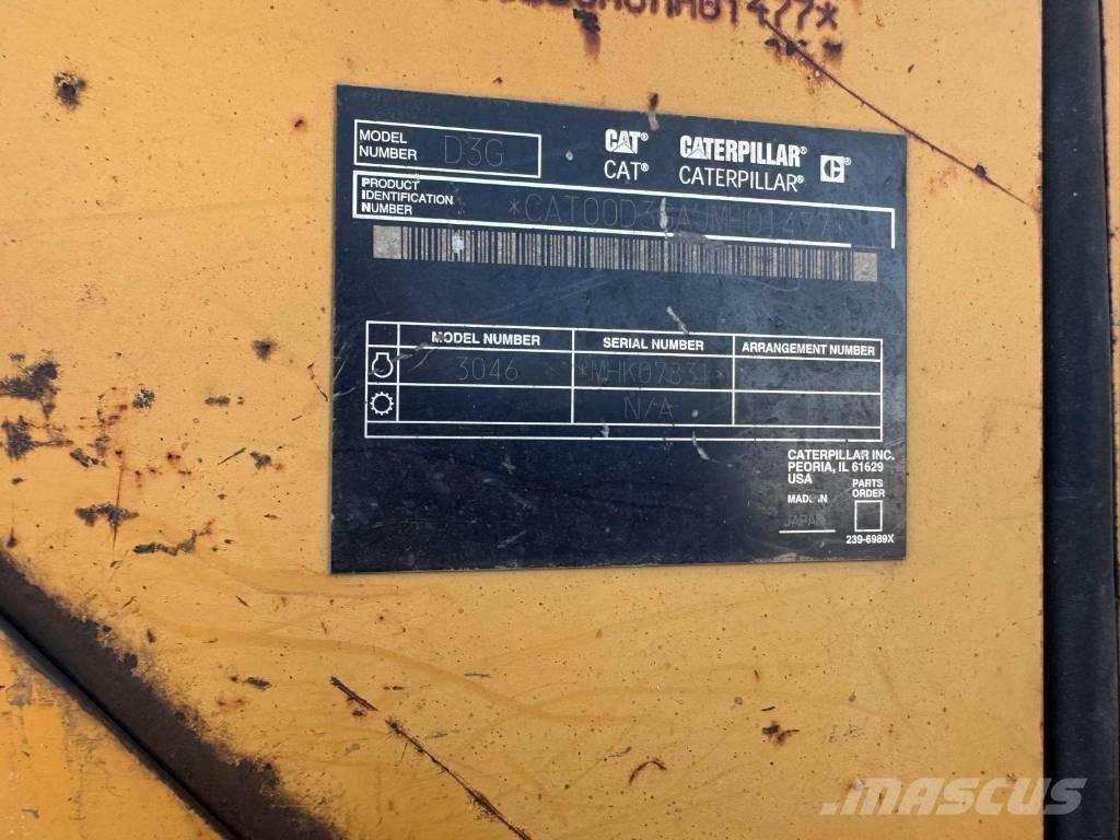 CAT D 3 G Bulldozer på larvebånd
