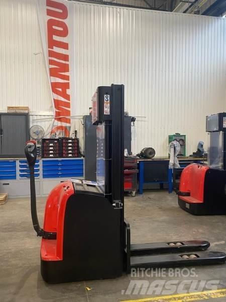 Manitou CDD12 AC1 Selvkørende stablere