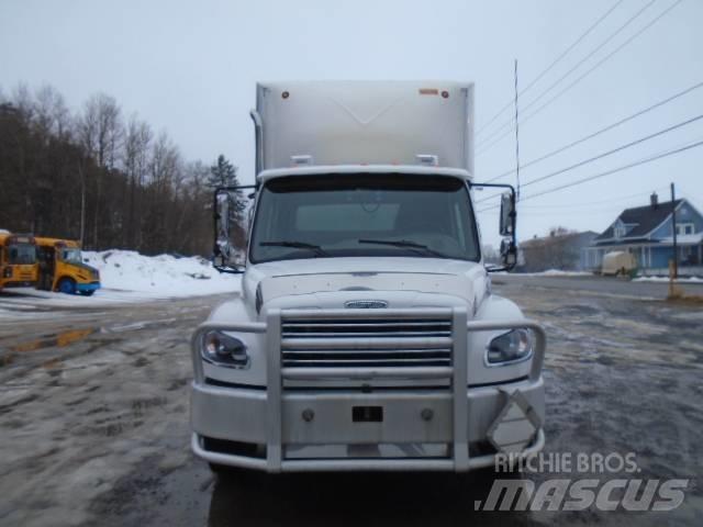Freightliner M2 106 Fast kasse
