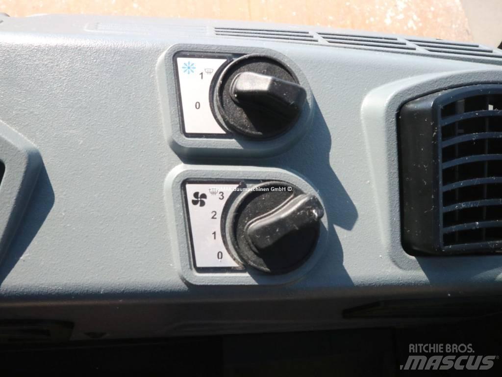 Bomag BW 211 D-50 Enkelt tromle
