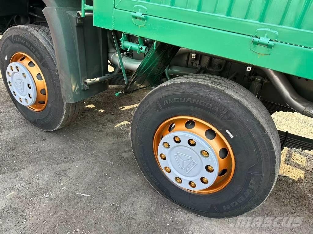 Sinotruk HOWO420hp Lastbil med lad/Flatbed
