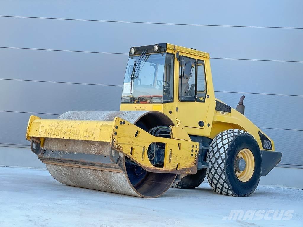 Bomag BW 213 DH-4 Enkelt tromle