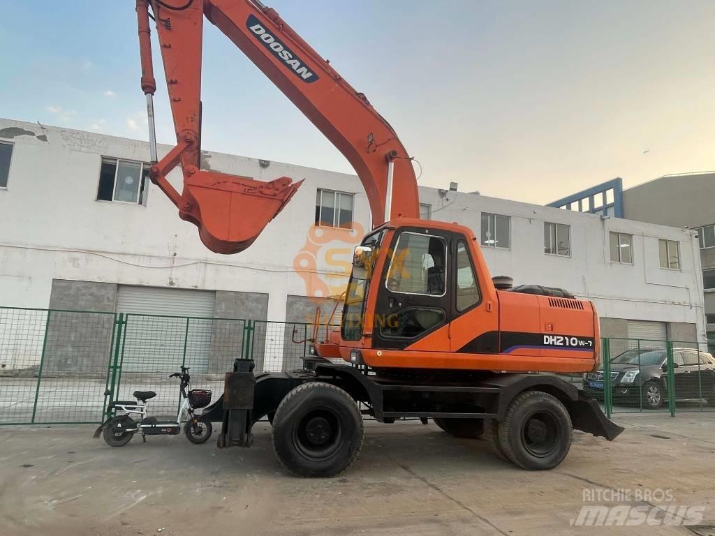 Doosan DH210W-7 Gravemaskiner på hjul