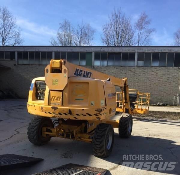 JLG 460 SJ Teleskoplifte
