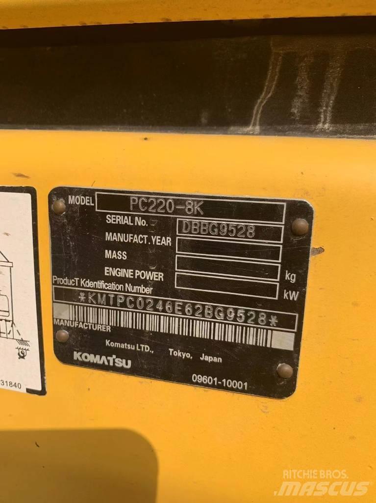 Komatsu PC 220-8 Midi-gravemaskiner 7t - 12t