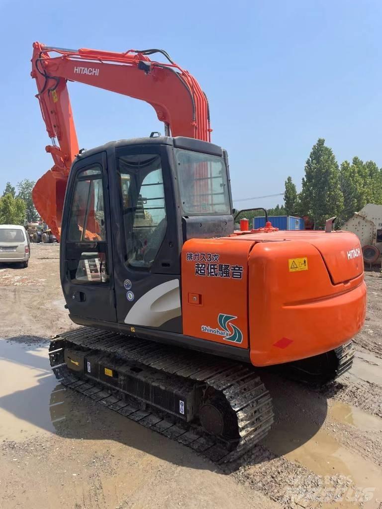 Hitachi ZX70 Gravemaskiner på larvebånd