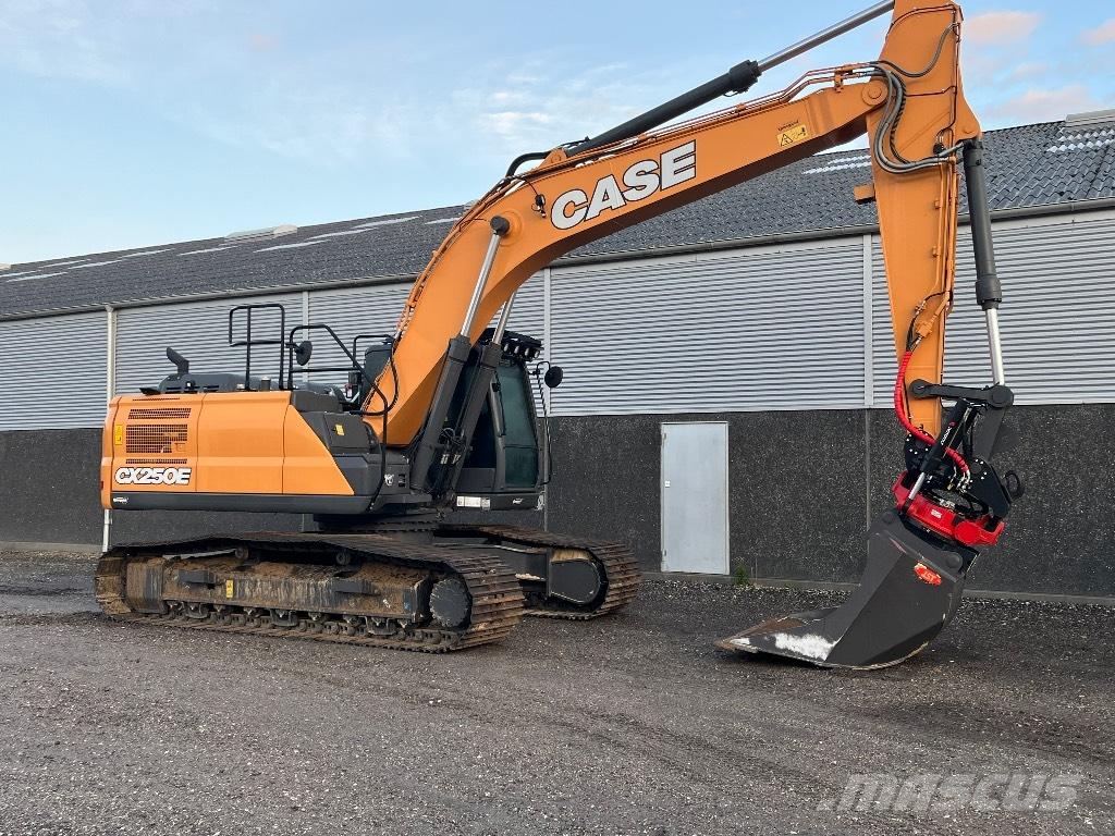 CASE CX 250 E Gravemaskiner på larvebånd