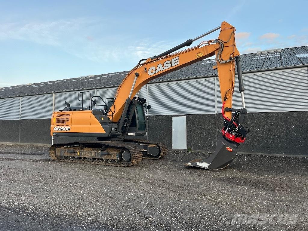 CASE CX 250 E Gravemaskiner på larvebånd