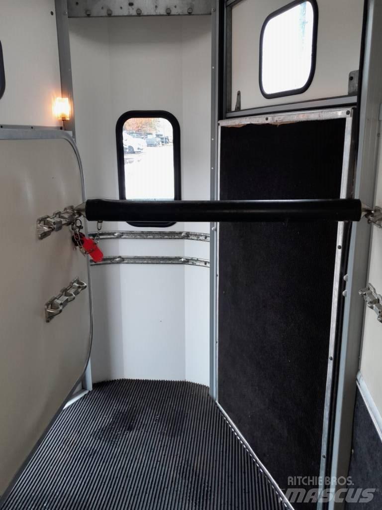 Ifor Williams HB 506 Anhænger til dyretransport