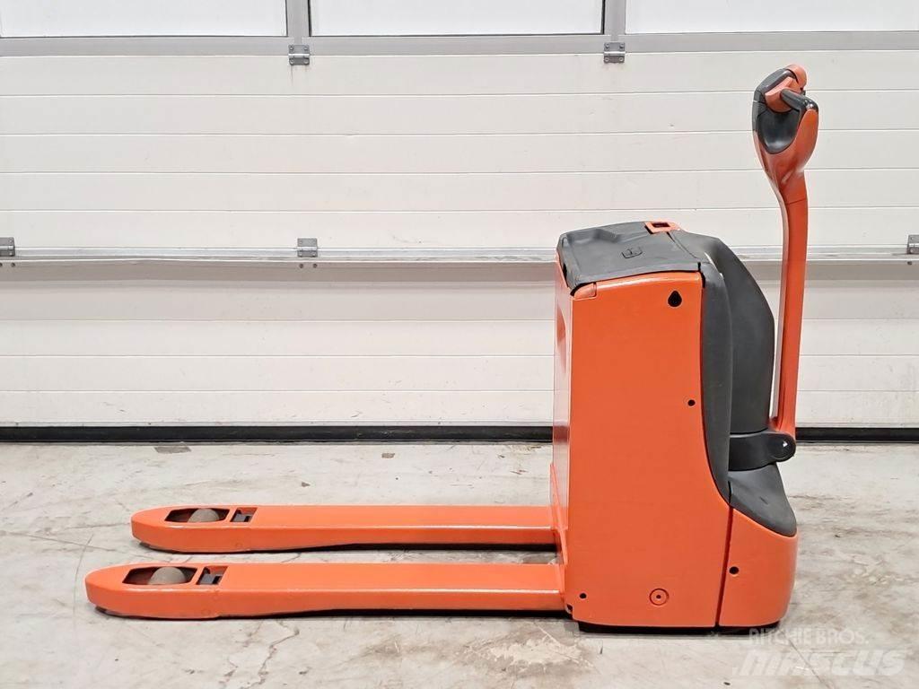 Linde T16 El-palleløftere