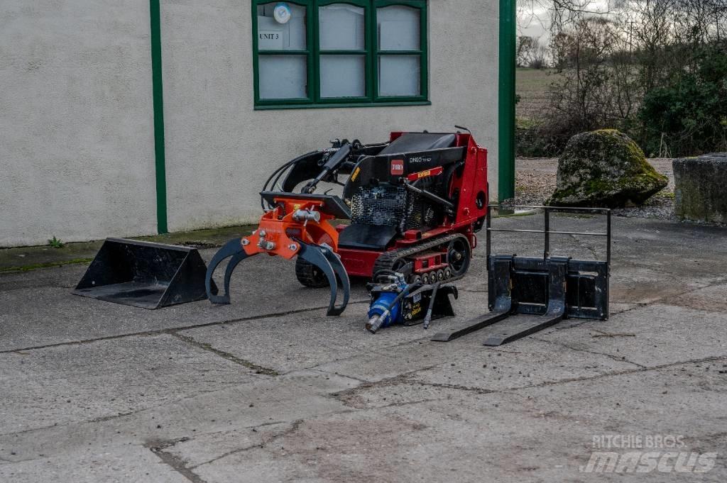 Toro TX427 Minilæsser - knækstyret