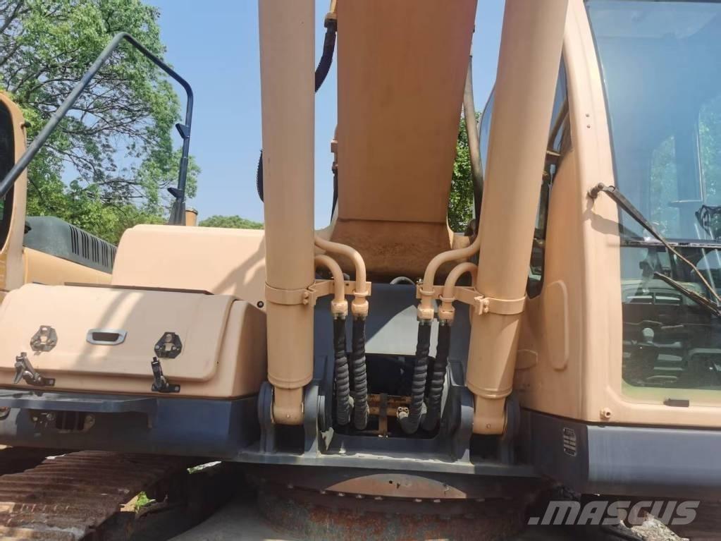 Hyundai R305LC-9T Gravemaskiner på larvebånd