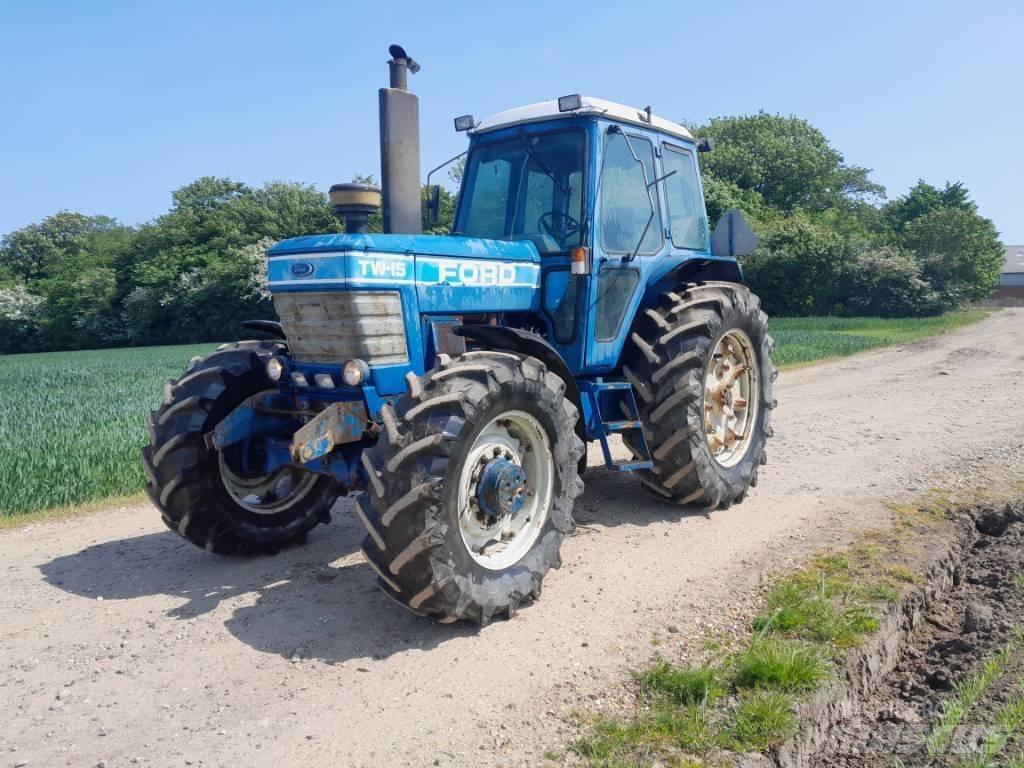 Ford TW 15 Traktorer