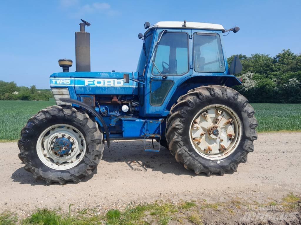 Ford TW 15 Traktorer