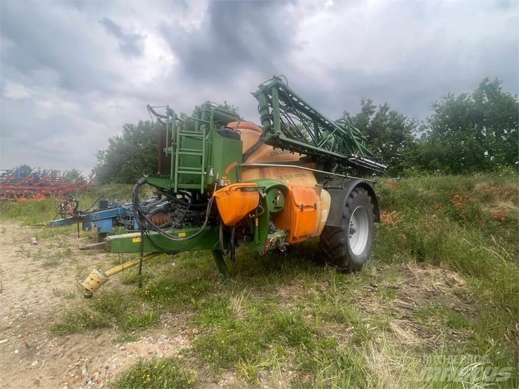 Amazone UX 4200 Trailersprøjter