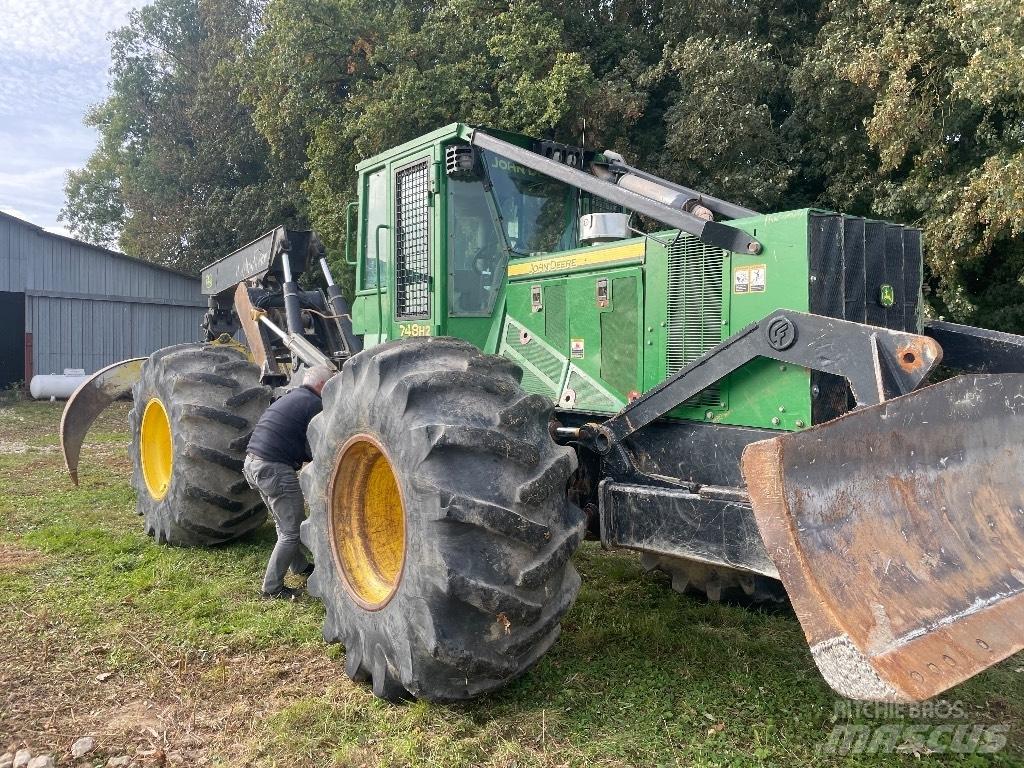 John Deere 748 H II Skovbrugstraktorer