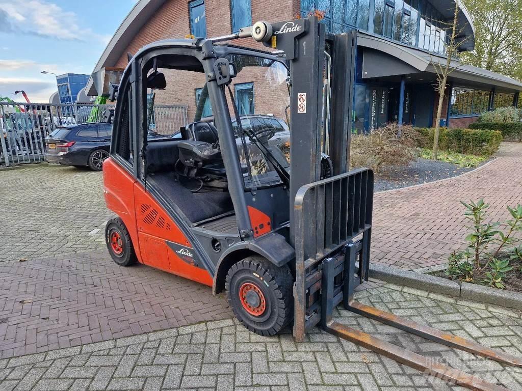 Linde H25D-02 Diesel gaffeltrucks