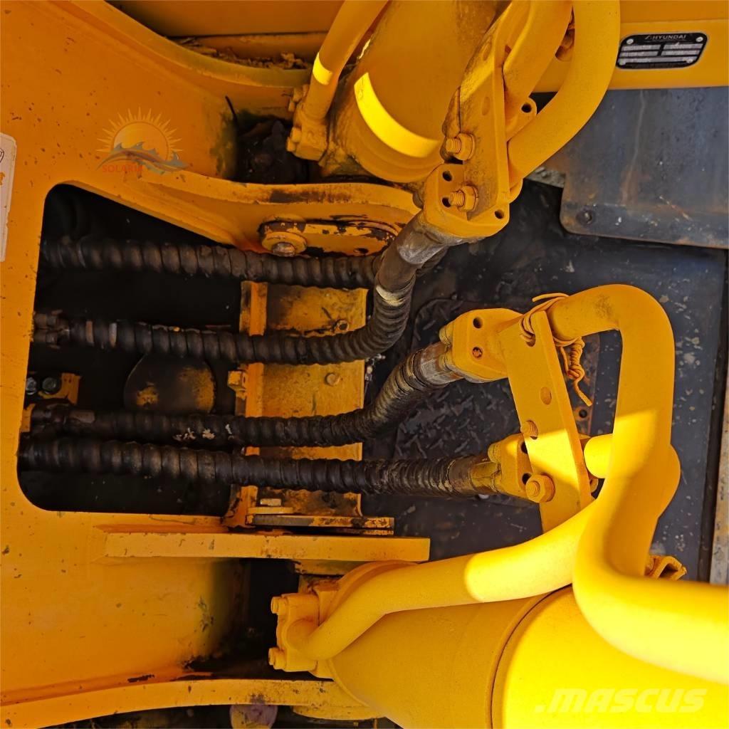 Hyundai Robex 210W-7 Gravemaskiner på hjul