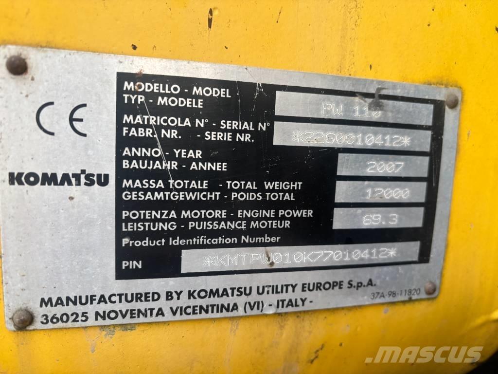 Komatsu PW 110 Gravemaskiner på hjul