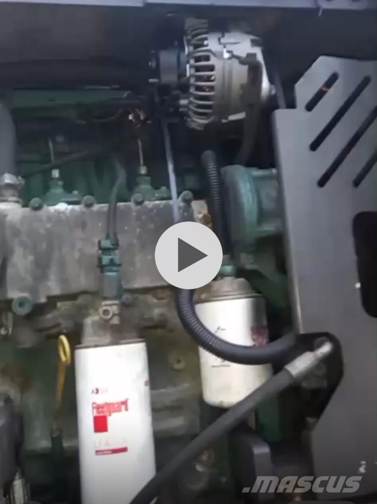 Volvo EW 140 B Gravemaskiner på hjul