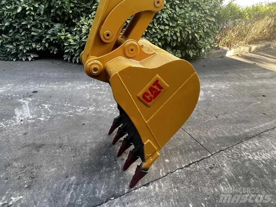 CAT 306E2 Gravemaskiner på larvebånd