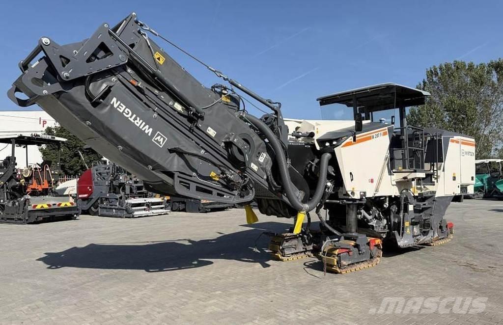 Wirtgen W 207 Fi Asfalt-koldfræsere