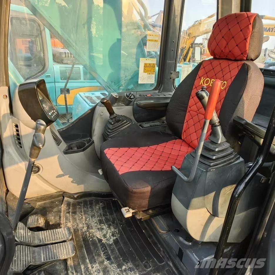 Kobelco SK 200 Gravemaskiner på larvebånd