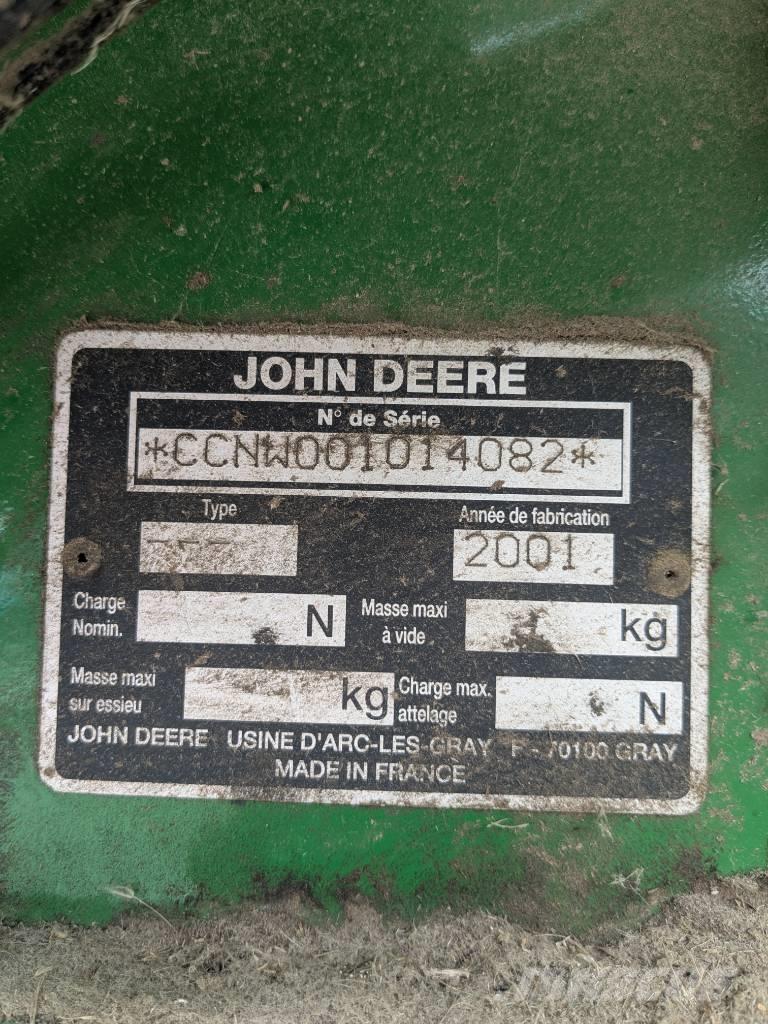 John Deere 575 Rundballe-pressere