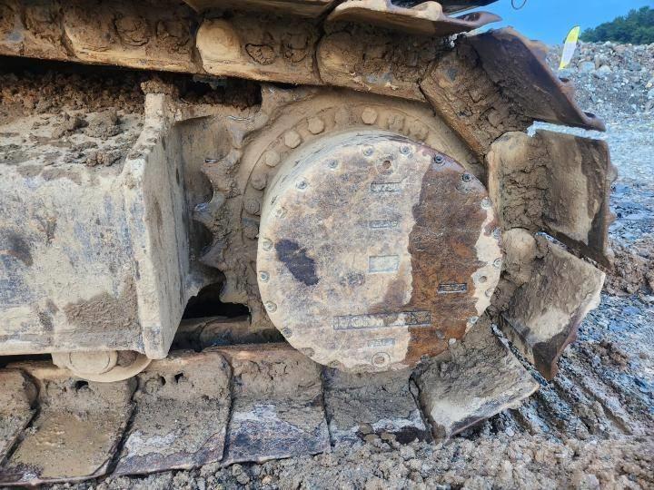 Hyundai Robex 300 LC Gravemaskiner på larvebånd