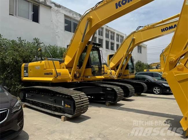 Komatsu PC 220-8 Gravemaskiner på larvebånd