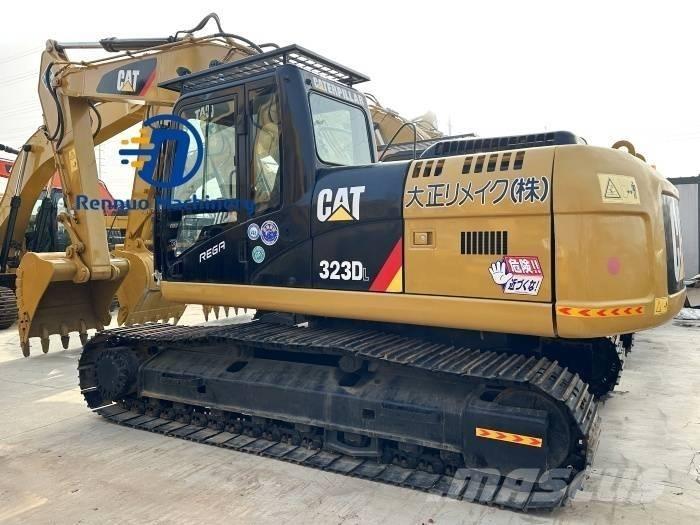 CAT 323D/323/323DL Gravemaskiner på larvebånd