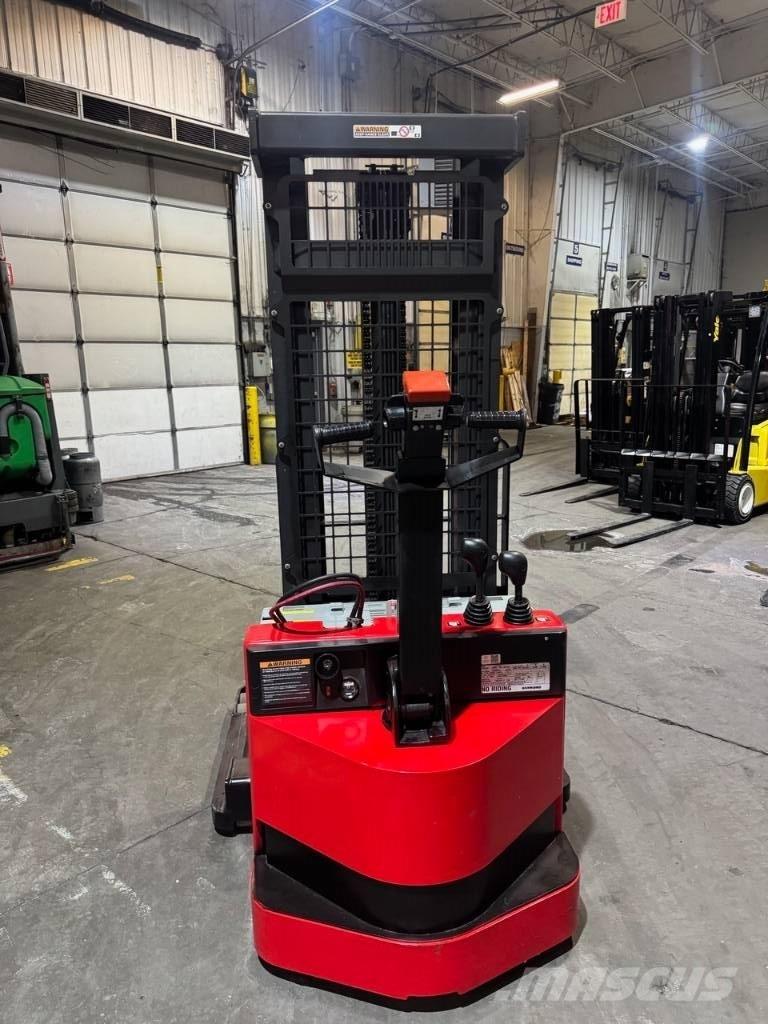 Raymond RSS40 Selvkørende stablere