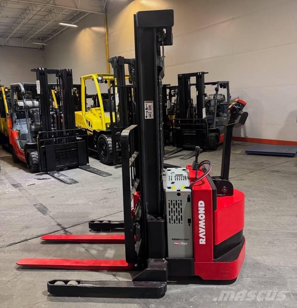 Raymond RSS40 Selvkørende stablere