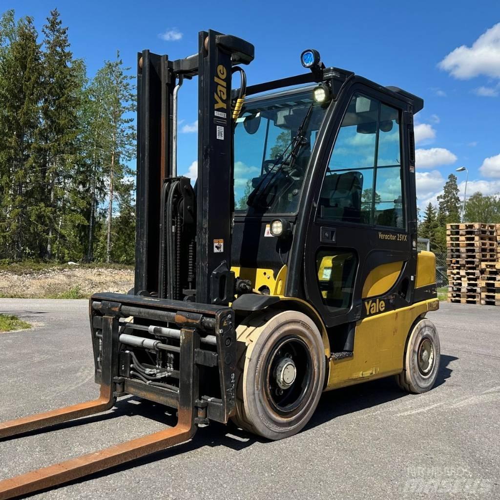 Yale GDP 25 VX Diesel gaffeltrucks