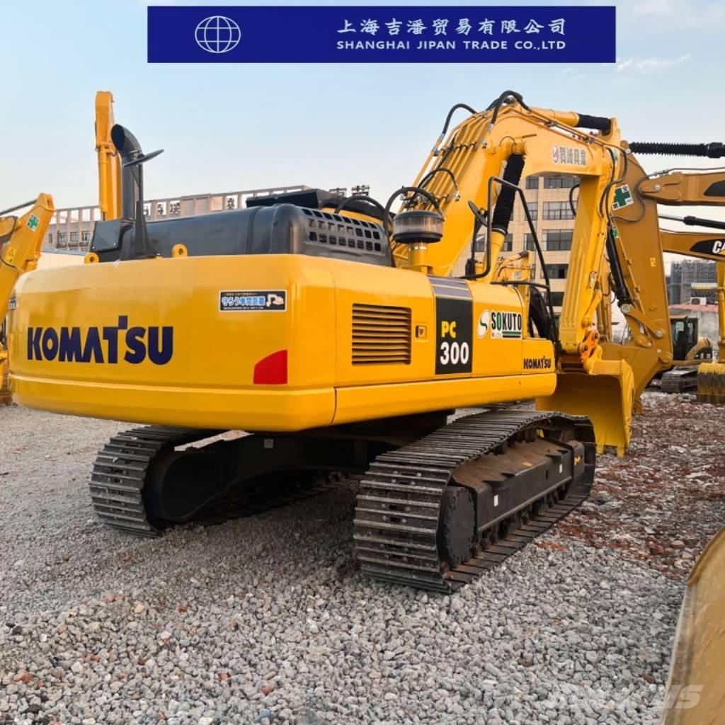 Komatsu PC 300 Gravemaskiner på larvebånd