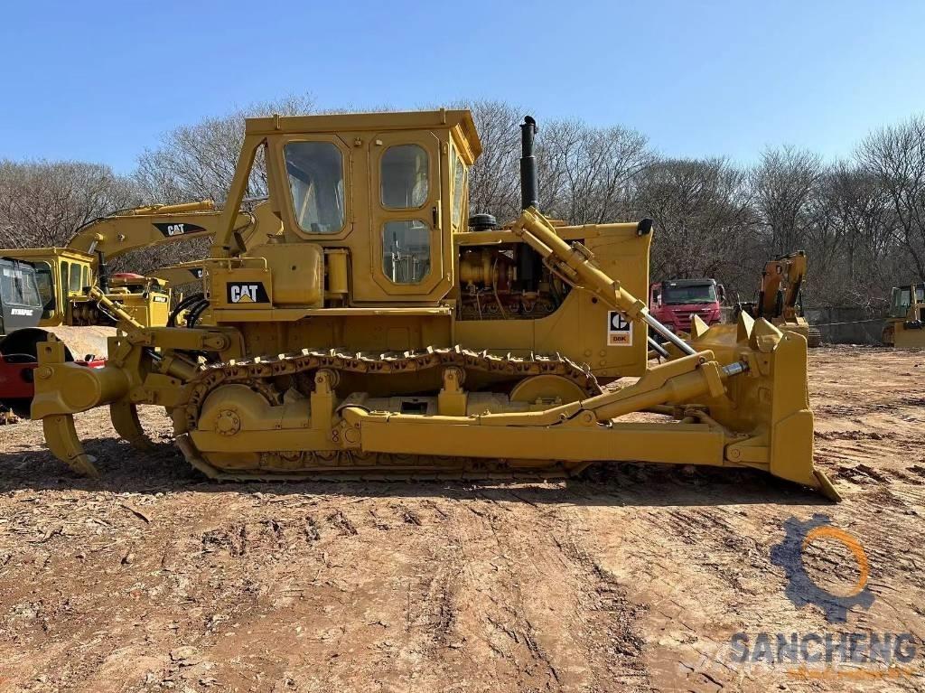 CAT D8K Bulldozer på larvebånd