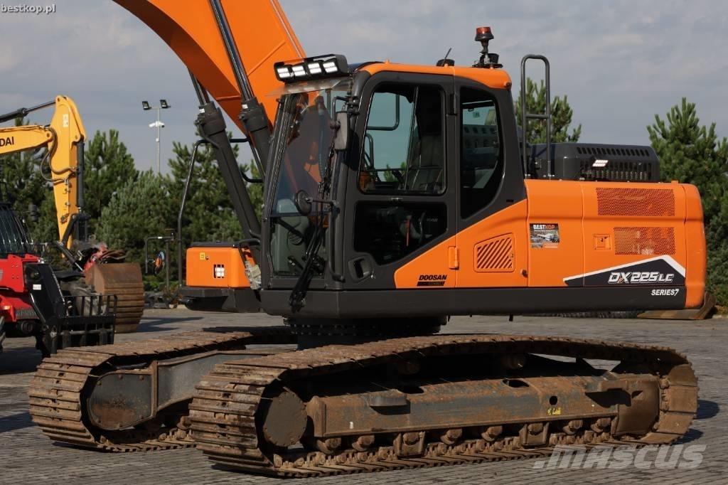 Doosan DX 225 LC-7 Gravemaskiner på larvebånd