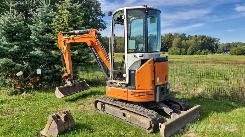 Hitachi ZX 26 Minigravemaskiner