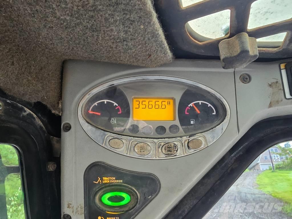 Bobcat T 320 Minilæsser - skridstyret