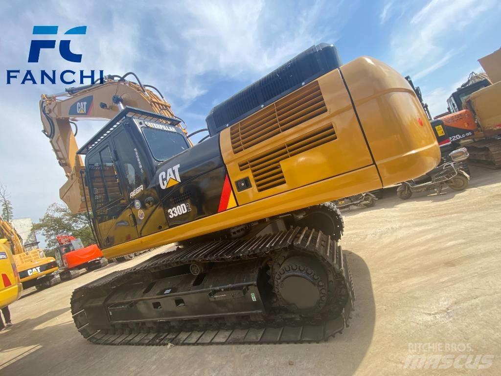 CAT 330d2 Gravemaskiner på larvebånd