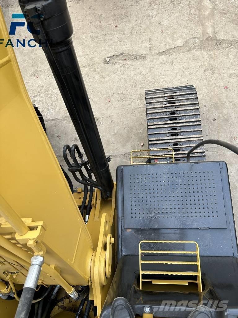 CAT CAT320D Gravemaskiner på larvebånd