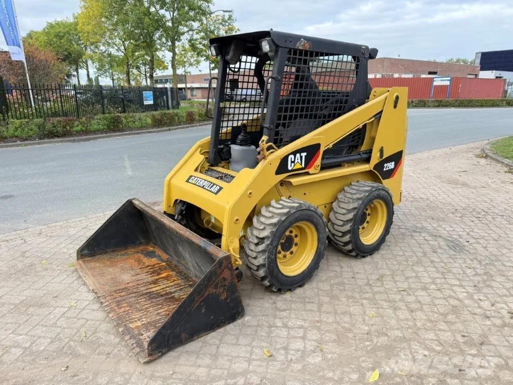 CAT 216B Turbo Minilæsser - skridstyret